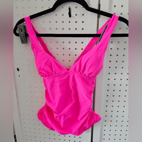 🆕Neon Pink Tankini Top Only – Size Small – NWOT - Picture 4 of 4